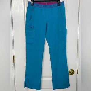 MedCouture Touch women’s scrub pants small petite worn once